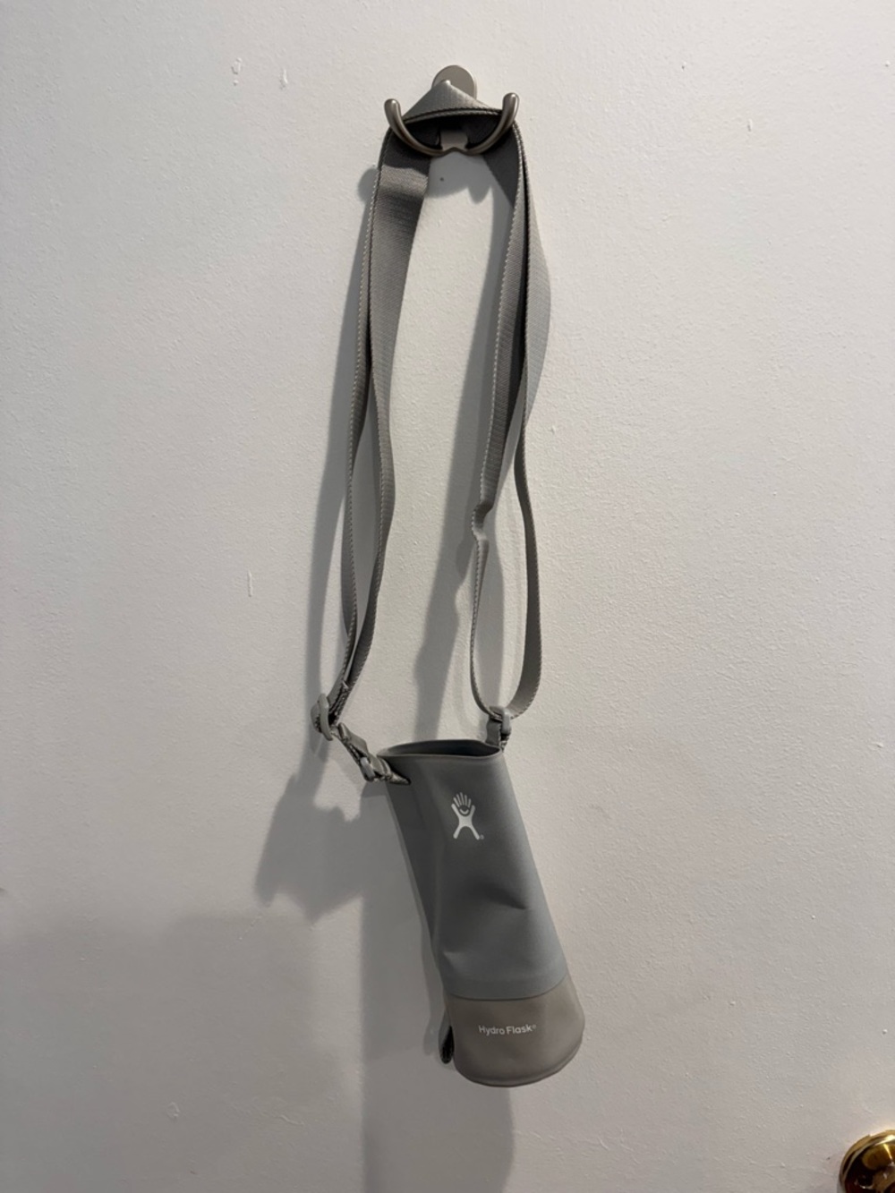Hydro Flask Gray Bottle Sling Carrier